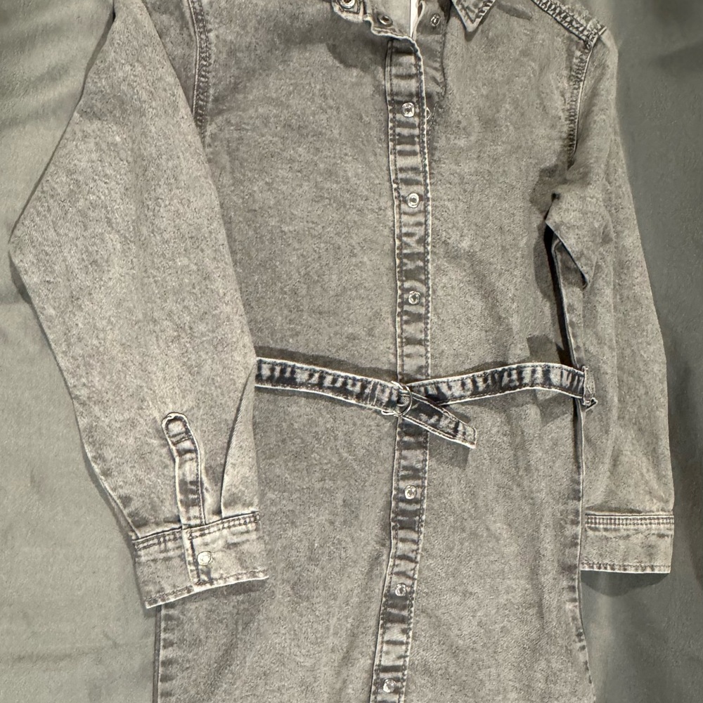 New with tags H&M Kids Casual Gray shirt dress size 10